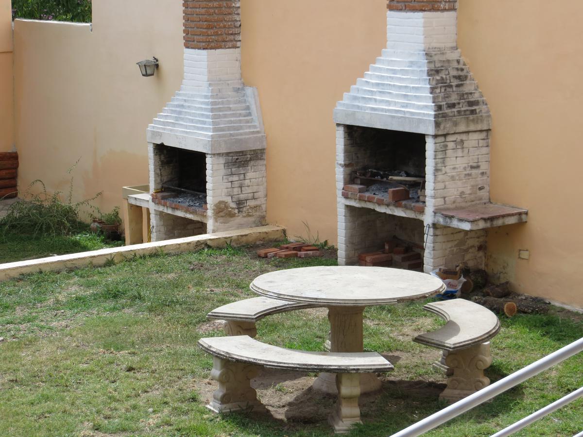 La Lucre Hotel